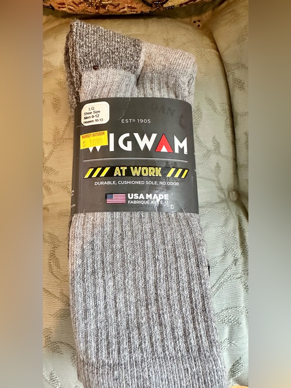 NWT Wigwam Men's Gray Crew Socks - USA Made